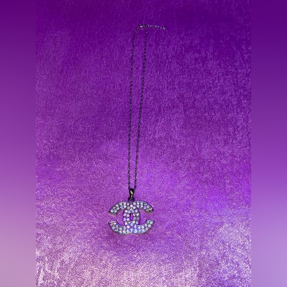 Chanel Necklace - Picture 6 of 12